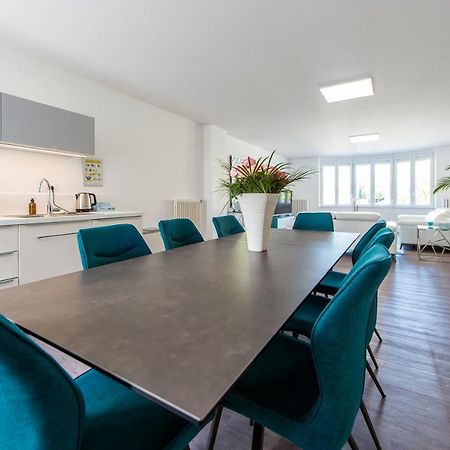 Suites Mana: Chic Downtown Rethel with Private Fitness Exterior photo