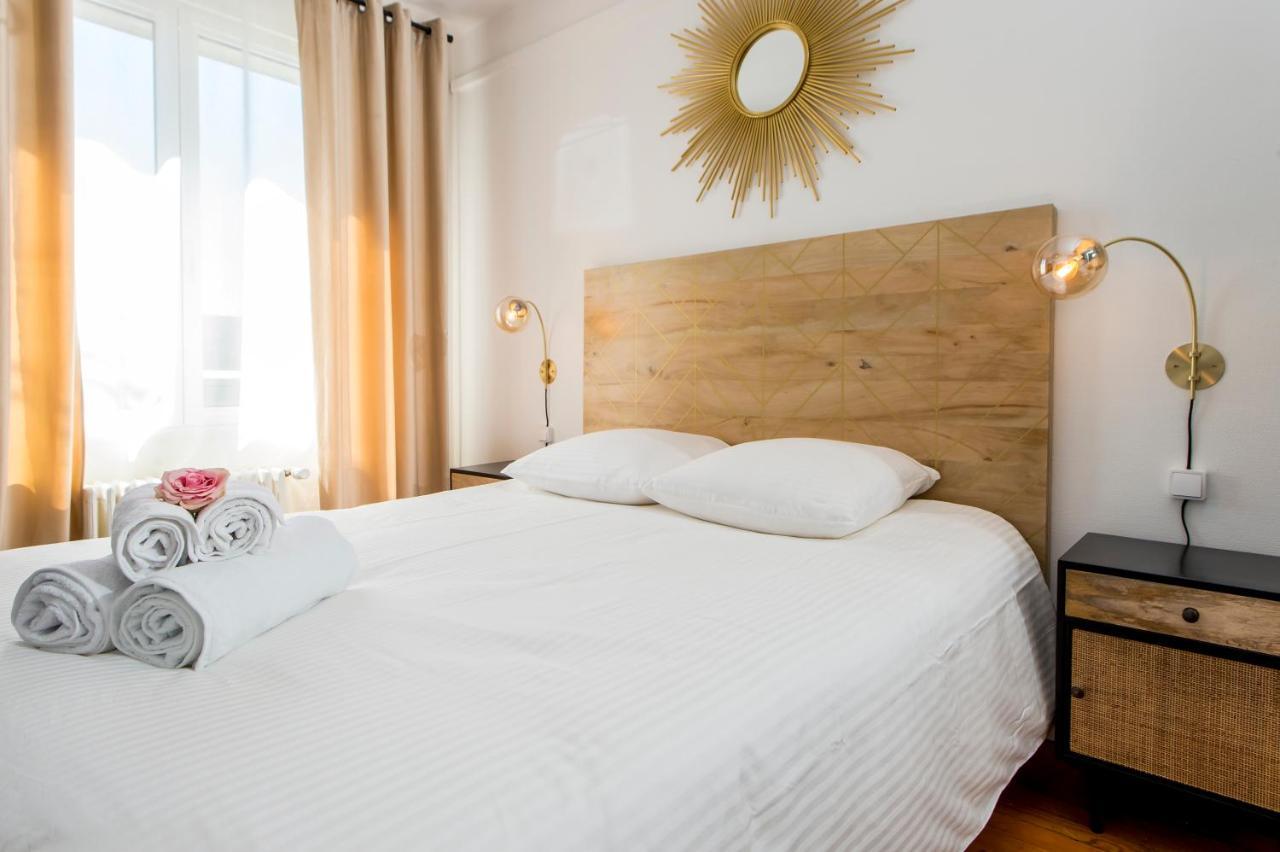 Suites Mana: Chic Downtown Rethel with Private Fitness Exterior photo